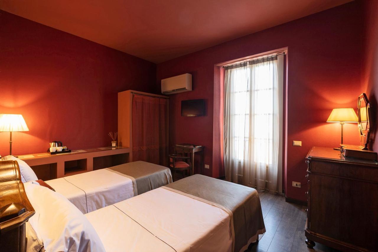 Hotel Royal Victoria, By R Collection Hotels Varenna Bagian luar foto