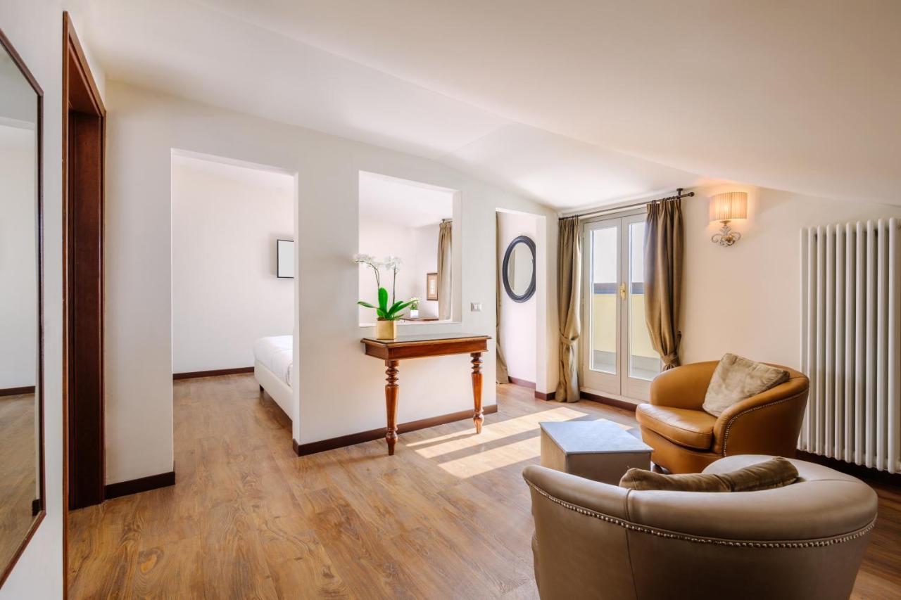 Hotel Royal Victoria, By R Collection Hotels Varenna Bagian luar foto