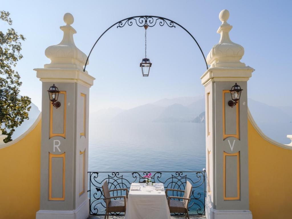 Hotel Royal Victoria, By R Collection Hotels Varenna Bagian luar foto